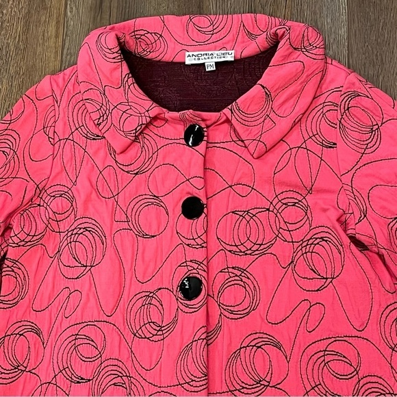 ANDRIA LIEU Francesca Jacket Sz‎ Petite M Pink Black Embroidered Stretch Buttons - Picture 3 of 12